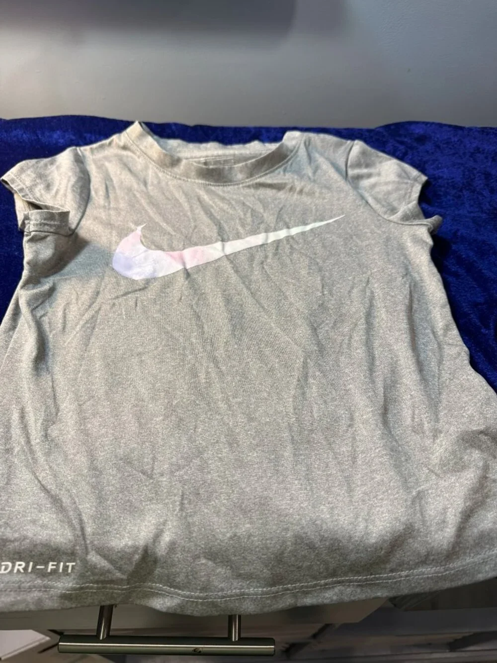 Girl's Nike Dri-Fit Gray Shirt with Pink Hint Swoosh